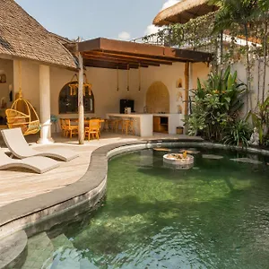 Lamoon Berawa Villa Canggu (Bali)